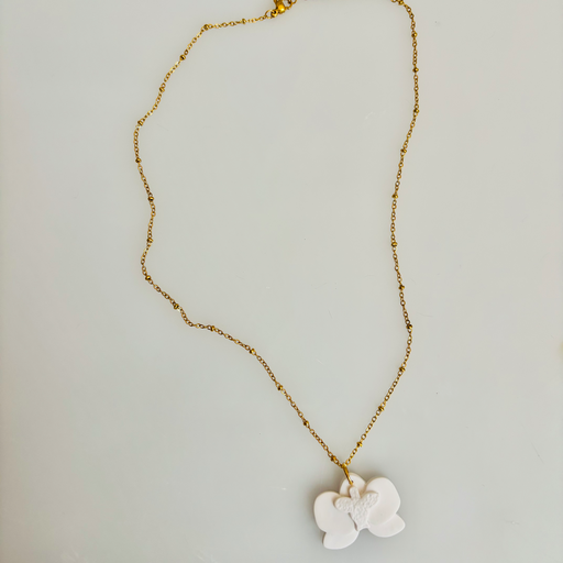 Orquídeas Blancas - Necklace